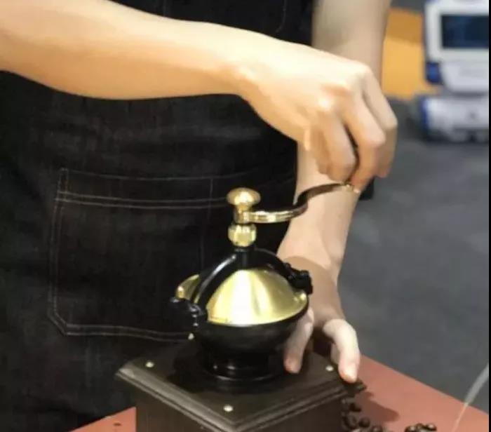 15299736502606390814.jpg 微信图片_20181106103253.jpg