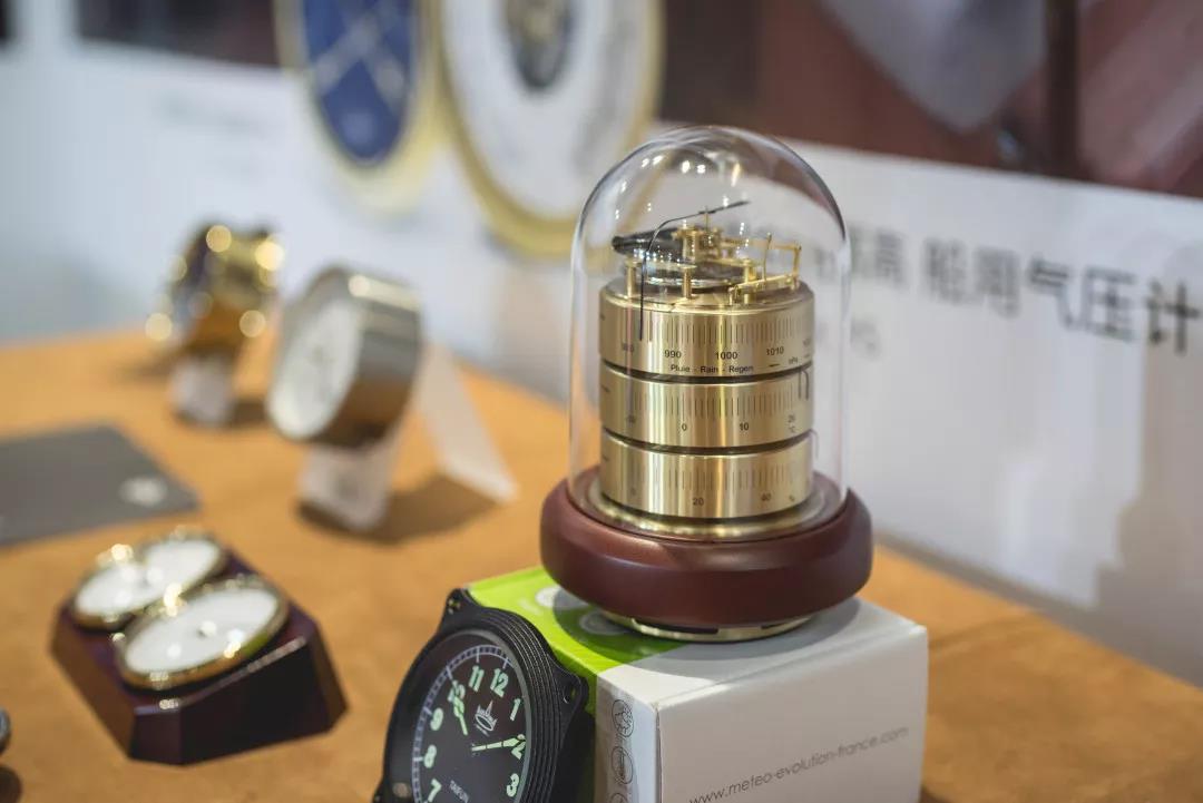 15634185621807546350.jpg 4.jpg